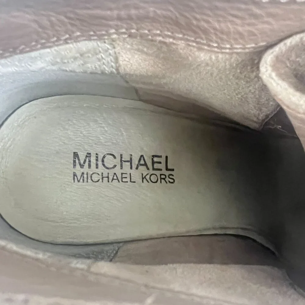 Michael Kors Rory Suede Ankle Boots Bootie Wedge‎ Dune Size 10